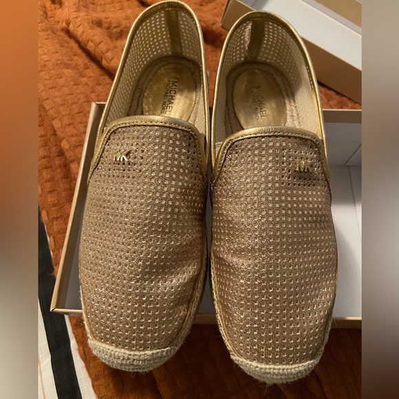 **be sure to read description** MK slip on espadrille - Picture 2 of 7